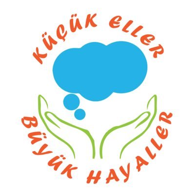 Küçük Eller Büyük Hayaller, İstanbul Gençlik Platformunun bir projesidir.