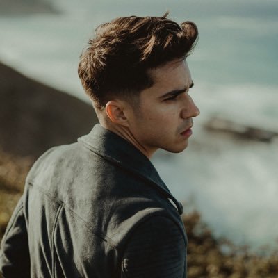 kevin_begar's profile picture. Marketing como forma de vida 💻 . Gran Canaria en cabeza y corazón. No conozco ningún otro signo de superioridad más que la bondad.