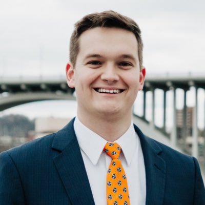 Christian, Political Junkie, and Bass Player for Grassically Trained | University of Tennessee '24 🍊| BYX ✝️ | Follow/Like/RT ≠ Endorsement