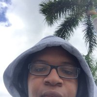 Akin (@mattqsg) 's Twitter Profile
