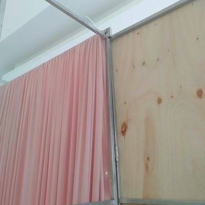 agkna0XwcXiwEWk's profile picture. 