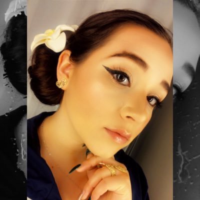 steph_alexis_10's profile picture. Stop and smell the roses🦋🌹