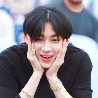กาลครั้งหนึ่งฉันได้ตกหลุมรักเจ้าชายทั้ง7คน