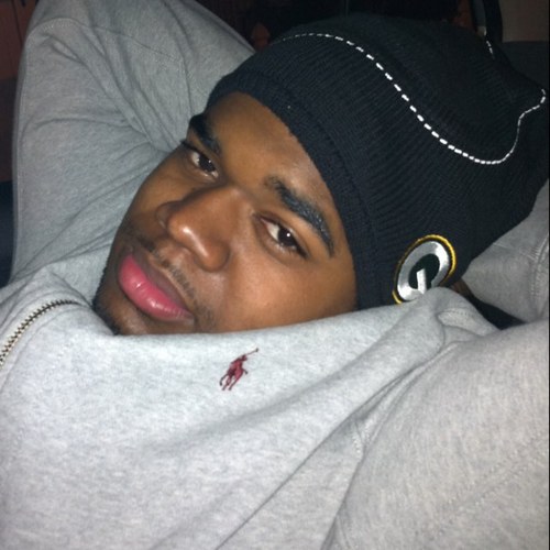 im a man on a mission to be great, follow me n u wont fall far behind...