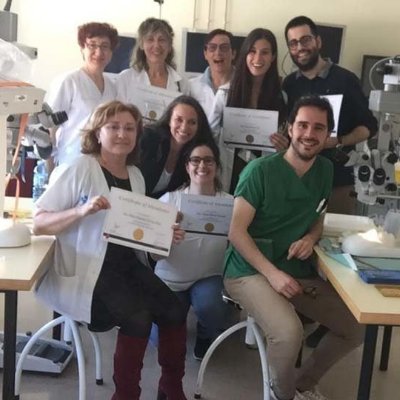 Somos el servicio de Oftalmología de Ferrol. Si tienes algúna consulta ocular, antes de acudir a Urgencias, puedes preguntarnos por aquí e intentaremos ayudarte