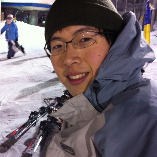 esttevan81's profile picture. 30세. 전자회사 영업팀에서 일하는 회사원. 일상속 소소한 로망을 꿈꾸는 평범청년. 자유로운 생각, 틀에 박히지 않는 사고. 부드러운 열정. 좋은 사람들과 좋은 시간이 되었음 합니다.
Sales& Marketing/커피/Toy/모던락/하루키/사진/IT/여행/살사/독서