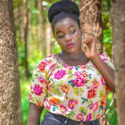 navai_dianah's profile picture. MamaZuri