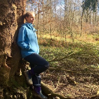 🍃 Lisa Topping is an ANFT certified Nature and Forest Therapy Guide offering forest bathing and day retreats in Worcestershire and Herefordshire, UK. 🍃