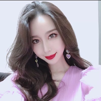 mdc15_05's profile picture. ミス獨協2015 / 元アイドル / 帰国子女 / ツインプラネット所属/ 💗秋元康さんプロデューススマートフォンデュレギュラー卒業💗 #スマートフォンデュ #テレビ朝日