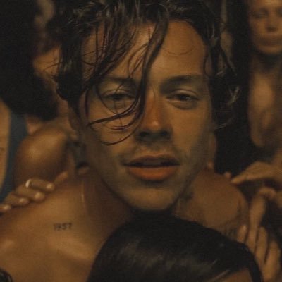 @onlyyagb 🌫 (swt 19.08.19) ~ fangirl for Harry Styles and Ariana Grande