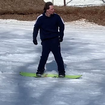 ConnorSimonM's profile picture. ConnorMartineau // 🐉