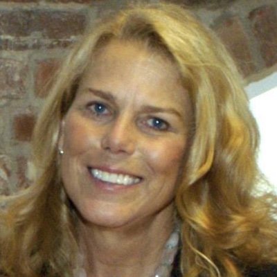 diva4good's profile picture. Opera and arts lover; social justice advocate; former non-profit CEO, teacher and gift wrapper