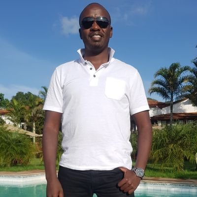 martinkabecha's profile picture. Travel 🛫. Coffee ☕. Bibliophile 📖. Tennis 🎾. @ManUtd ⚽️. Proudly 🇰🇪.