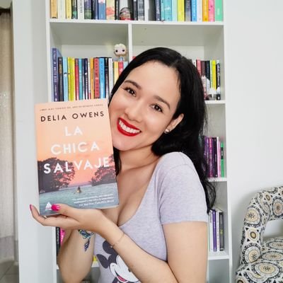 Amo leer y compartir mis lecturas ♥️Bookstagrammer, licenciada en Inglés y maquilladora profesional.