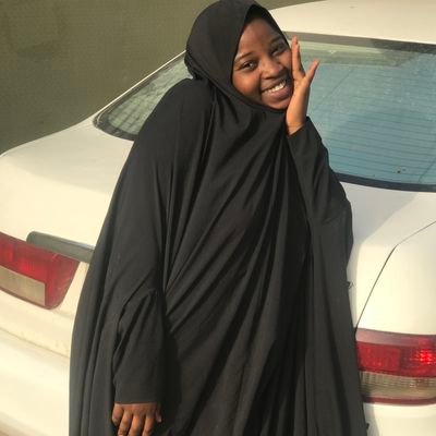 KabeerMss's profile picture. let ur smile make u glow 💫🥀😌