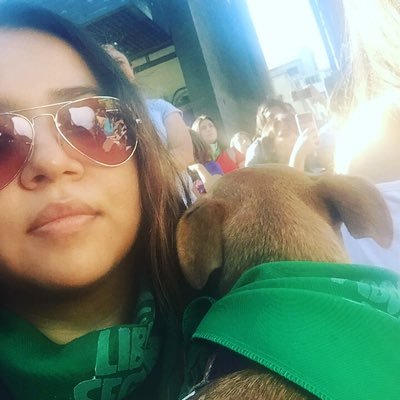 Médica MGZ de La Araucanía, feminista en constante revisión, libre pensadora.