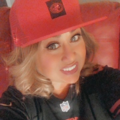 Niners is Life! ! #NMLobos #Niners #SFGiants #warriors ❤️ Everyone knows she’s lit, but no one knows who set her soul on fire 🇲🇽 SnapBack addict