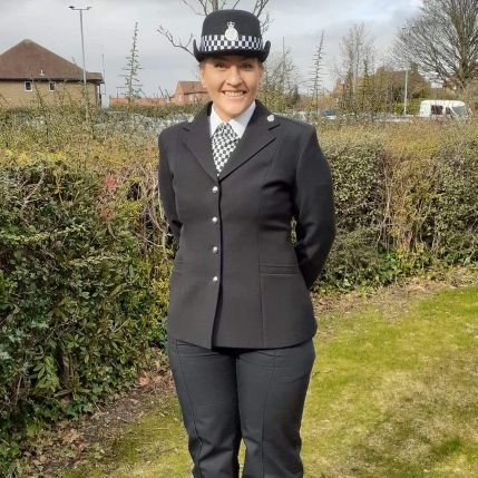 PC841NYP's profile picture. Former PCSO for York North NPT team. PC in York. 

Contact 101 or 999 in an emergency. Please do not use Twitter to report.