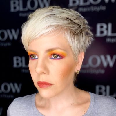 mama de Emma y Renato, maquilladora profesional. Maquillo en Blow Hairstyle snap: sabrinaayala7, instagram: sabrinaayala7, Facebook: sabrina ayala