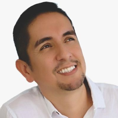 Soy un político joven, elegido concejal de Pauna Boyacá con la votación más alta del Partido Cambio Radical para los periodos 2016-2019 y 2020-2023.