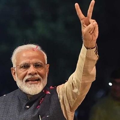 ShettarPraful's profile picture. ಹೆಮ್ಮೆಯ ಕನ್ನಡಿಗ 😍
Stockholic 📈 | Investor 💸
Life is stuck btwn 🕘am to 🕞pm.
Engineer by parents choice | MBA by my choice.
Proud Indian 😍