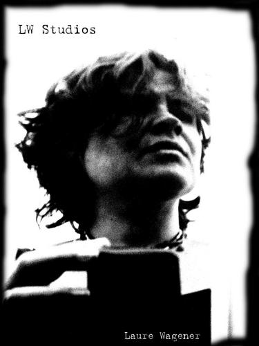 Photographer
/Short filmaker and love DDub!!!!!