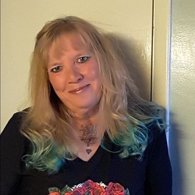 gail_roth's profile picture. Designer and artist Constantly reinventing myself. Colorado Native. Love cooking, sewing gardening, my puppy& Football