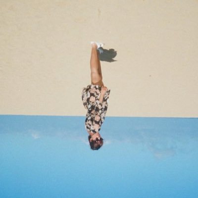 WhosFluffy's profile picture. Hablo sola y doy malos consejos