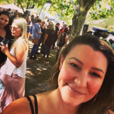 MisMegz's profile picture. 