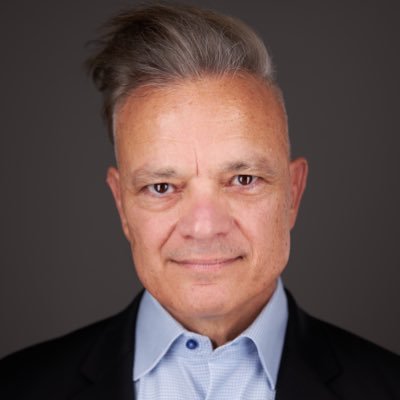 ZArkitect's profile picture. Leader @Circle_West Architects.