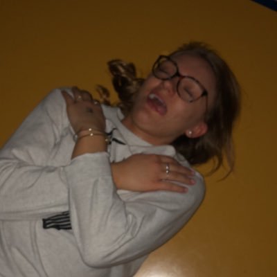 samueltschi's profile picture. team edward