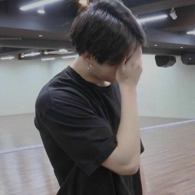 18 
army's 🙆💜