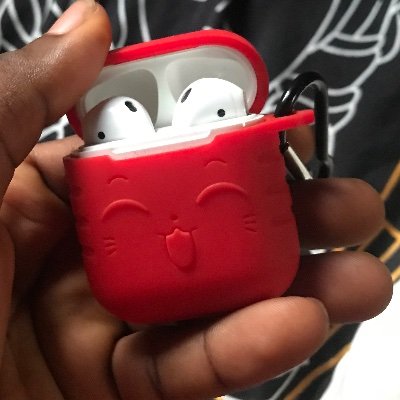 luxury_toan's profile picture. ▪️Online Hubb with the best deals for Electronic Vibes 💯 & Smart Styling ⌚️only