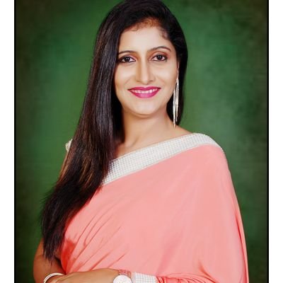 Teacher Innovation Awardee 2019,National scientist Teacher Awardee 2021, International Educational Icon award 2019.Mrs.India West_Queen of Nashik .