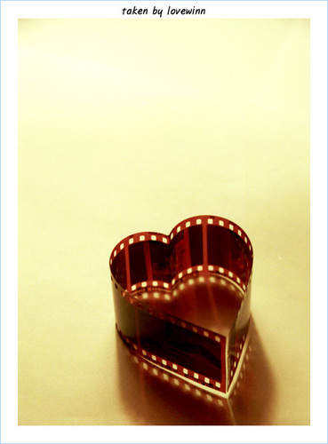 poro1972's profile picture. 하2! 대학생, 일본어 전공, 36-24-36, 168cm
호탕하고 자유분방한 성격과 감수성 풍부한 소녀... 
잘 지내보아요^^