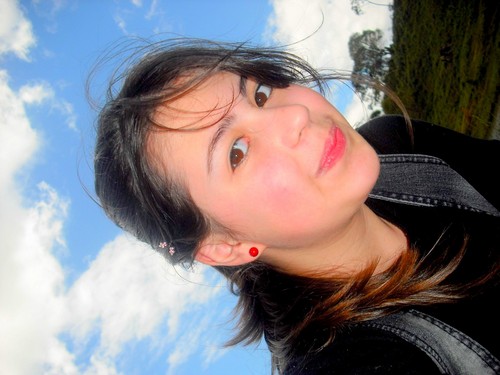 Eu sou do tamanho dakilo: que sinto que vejo , que faço, Naao do tamanho que os outros me enxergam ;)
