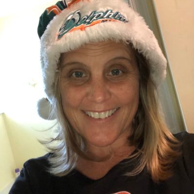 VelasquezCarrie's profile picture. 3rd Grade Teacher, Mother of 2