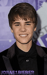 nick has curly hare love what you have while u have it fan page =) Justin followed 11-24-09 been hair a long time!