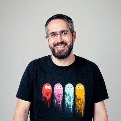 PHP Developer - founding member of @WPBristolPeeps - vinyl loving music fan - breaking the internet since 2001