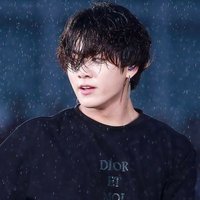 Anaaa (@_anjinnie) 's Twitter Profile