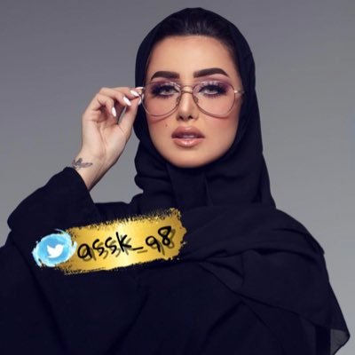 وخلي الكواكب من سنا نورك تغار ولاتلحقي نفسك هموم وحسايف .. 🕊💜