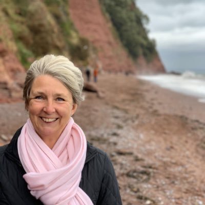 JaneChamberl6's profile picture. Wife, mum, Molecular biologist and sequencing tech geek . All about people blossoming and flourishing. And sea!
