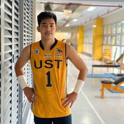 student athlete 💯💪🏻 
USTmvt, libero 🏐
Be humble 😊😊