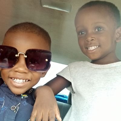 kennyeze's profile picture. Am me