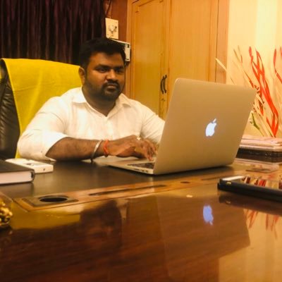 SaravanapriyanR's profile picture. 