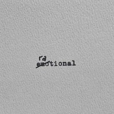 Light travels faster than sound,This is why some people appear bright until they speak 😐| I stan nobody! https://t.co/H2OeJmmrBR