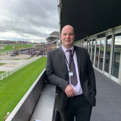 Podcast producer/host for @Betfair. Social media for @BetfairRacing. Producer of Tiger Roll, Horse Of A Lifetime. Moderately handsome in certain lights