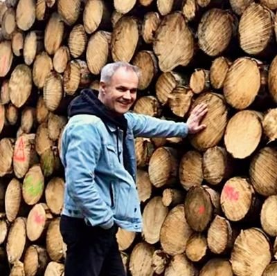 Giedo Mensink (@GiedoMensink1 ) I am a spiritual being having a human experience en tot nu toe ervaar ik een boel.... Giedo Mensink (@GiedoMensink1 )