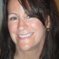 Amy Benoit (@amywritespbs) Twitter profile photo