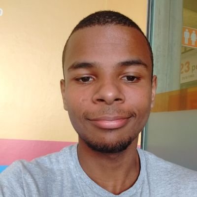 uma pessoa diferenciada, um louco, um bruxo, e o melhor... fiz Senai 3 vezes
